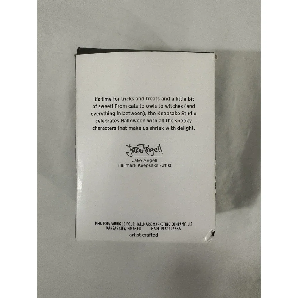Hallmark 2021 Disney Hocus‎ Pocus Winifred Sanderson Ornament